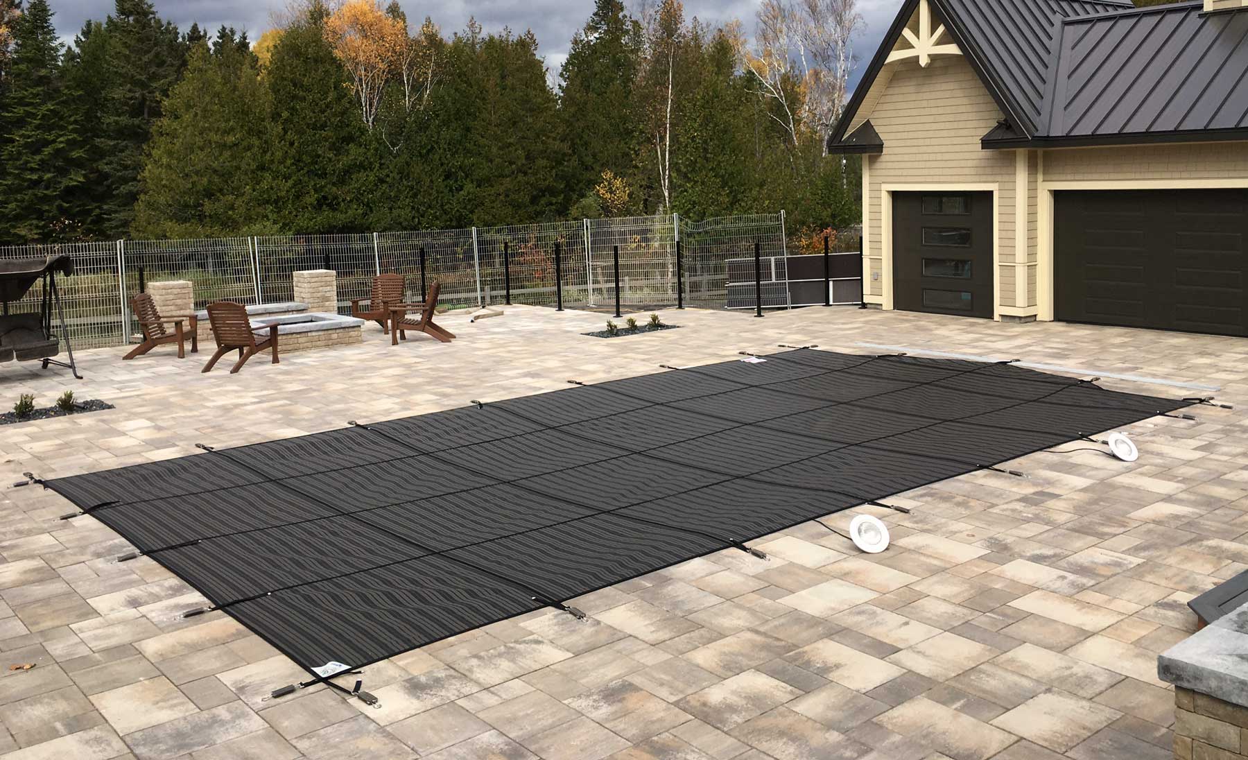 Safety mesh pool cover